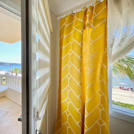 Vitamin Sea Apartment